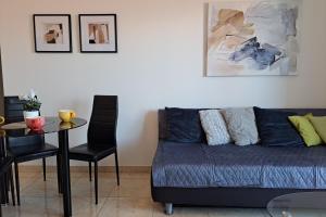 Apartments with parking space Supetar, Brac - 16130