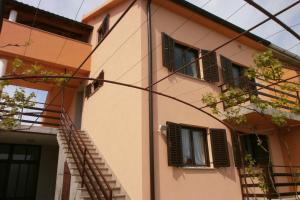 Apartments with parking space Valbandon, Fazana - 24921