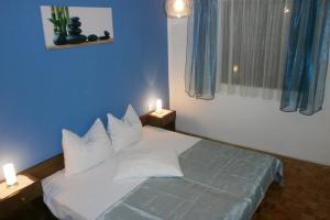 Apartments with parking space Valbandon, Fazana - 24921