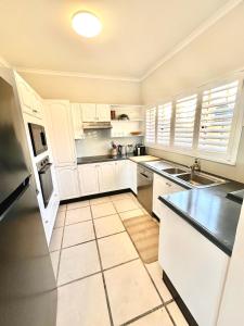 Mooloolaba Coastal Canal Villa