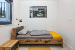 Family-friendly apartments with swimming pool Murter - 22942