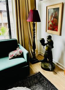 Heart of Fishtown with parking!