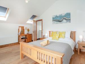 Old Highwood - Hog End