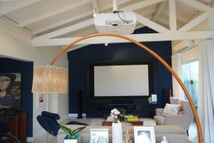 Casa com piscina a 400M do mar de Jurerê