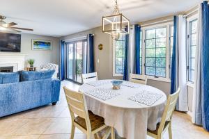 Steps to Ocean, Pool Access! Daytona Beach Gem