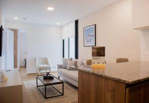 1BR Apartment near Malecon in Miraflores by Wynwood House