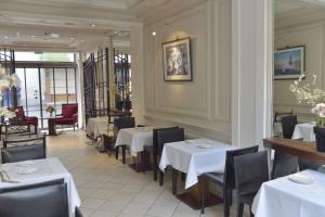 Hotels Unic Renoir Saint Germain : photos des chambres
