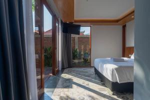 Serenia Villas Amed