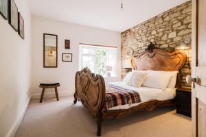 Historic 3 Bedroom Cottage in the Cotswolds