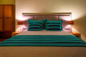 One-Bedroom Apartment room in Oreia