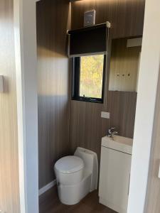 D&L Cottage by Tiny Away