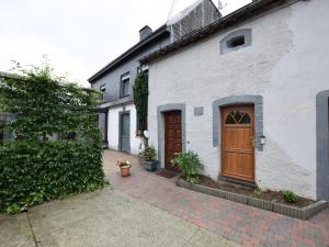 Pretty cottage with billart and 2 bathrooms