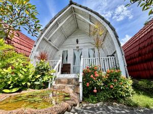 Hotra Hill Cottage
