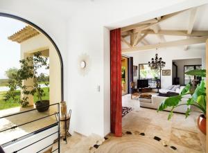 Tropezian Villa With Sea And Vineyard Views