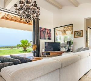 Tropezian Villa With Sea And Vineyard Views