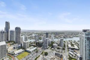 36th Sky- High Beach Side Condo