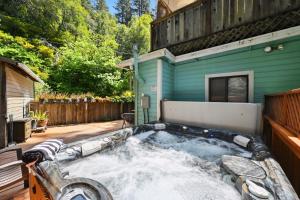 Retreat to Stella Maris Soul Spa by the Russian River