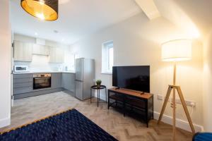 7 The Royal Serviced Apartments Harwich, Fair WiFi, Private Parking