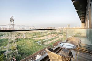 Elegant Studio Duplex in Sector-71 Gurgaon