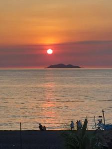 Kuas Pad Batangas Private Room