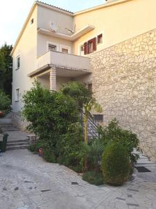 Villa Feral Apartments