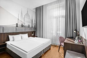12 Revay Hotel - Hotele, Budapeszt