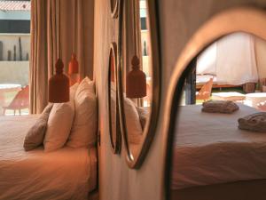 Love in LIsleSorgue LAurore