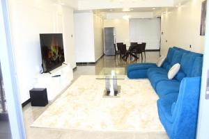 Cozy Three Bedroom Apartment