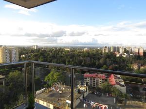 Cozy Three Bedroom Apartment