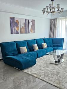 Cozy Three Bedroom Apartment