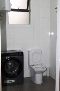 Cozy Three Bedroom Apartment