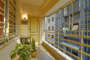 FabHotel Capital Casa - Newtown Bus Stand