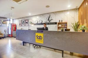 FabHotel SSR Fern Suites - 100M from GSM Mall Madeenaguda