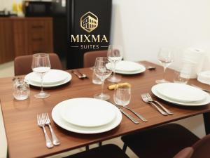 Seaview KK Centre Hotspot The Shore - Mixma Suites