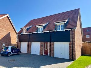 Stylish 2BR in Wickham Market