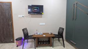 Jayalakshmi Homestay Near Tiruchanur Padmavathi Ammavari Temple