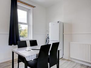 Pass the Keys Spacious 4-Bedroom Maisonette in Central Newcastle