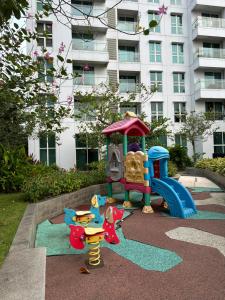 Lush Lakeside - Citra Luxury Apartments