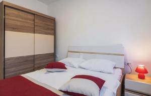 Holiday Homes Rojnic