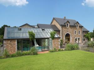 Luxury Spa Retreat in Theux