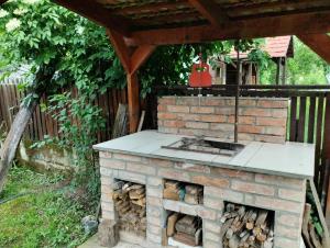 Садиба-студіо Під вишнею