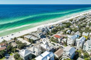 2501 E County Highway 30A