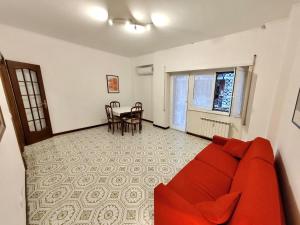 House of Tribuni - Near metro A