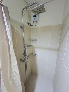 Milk and honey condotel