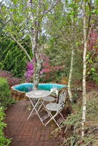 Birches Cottage & the Willows Garden Room