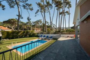 Charming Family Villa in Colares