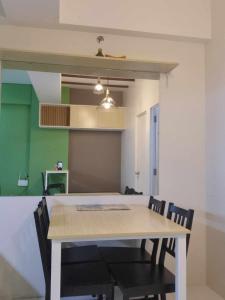 Naga City Condo for a Restful Day