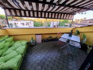 Viaggia Vivi Torna Loft di design