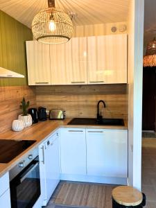 Studio cosy avec piscine Mandelieu La Napoule