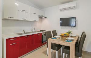 Holiday Homes Rojnic